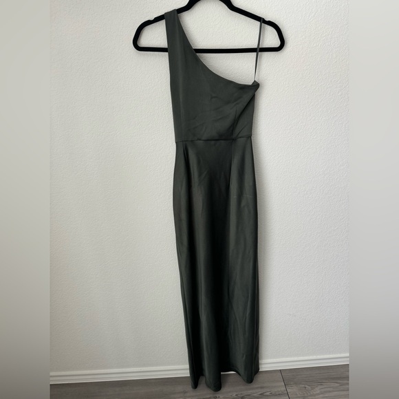 BHLDN Dylan One-Shoulder Satin Side-Slit Gown - Picture 4 of 11